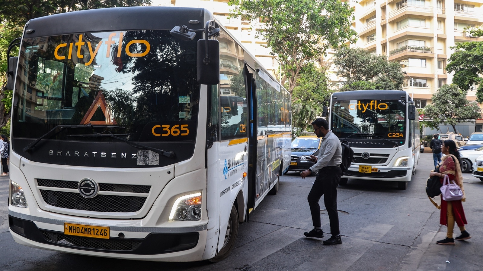 Guaranteed seat, no surprises: The premium bus boom reshaping Mumbai’s office commute