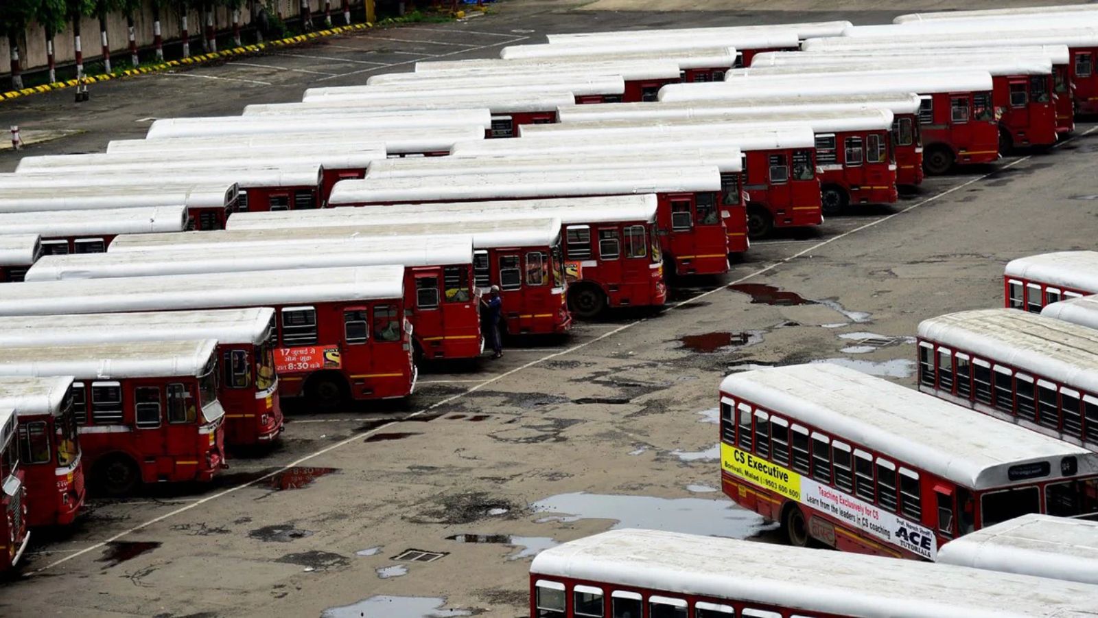 Court grants interim relief to BEST, restrains staff from proposed strike