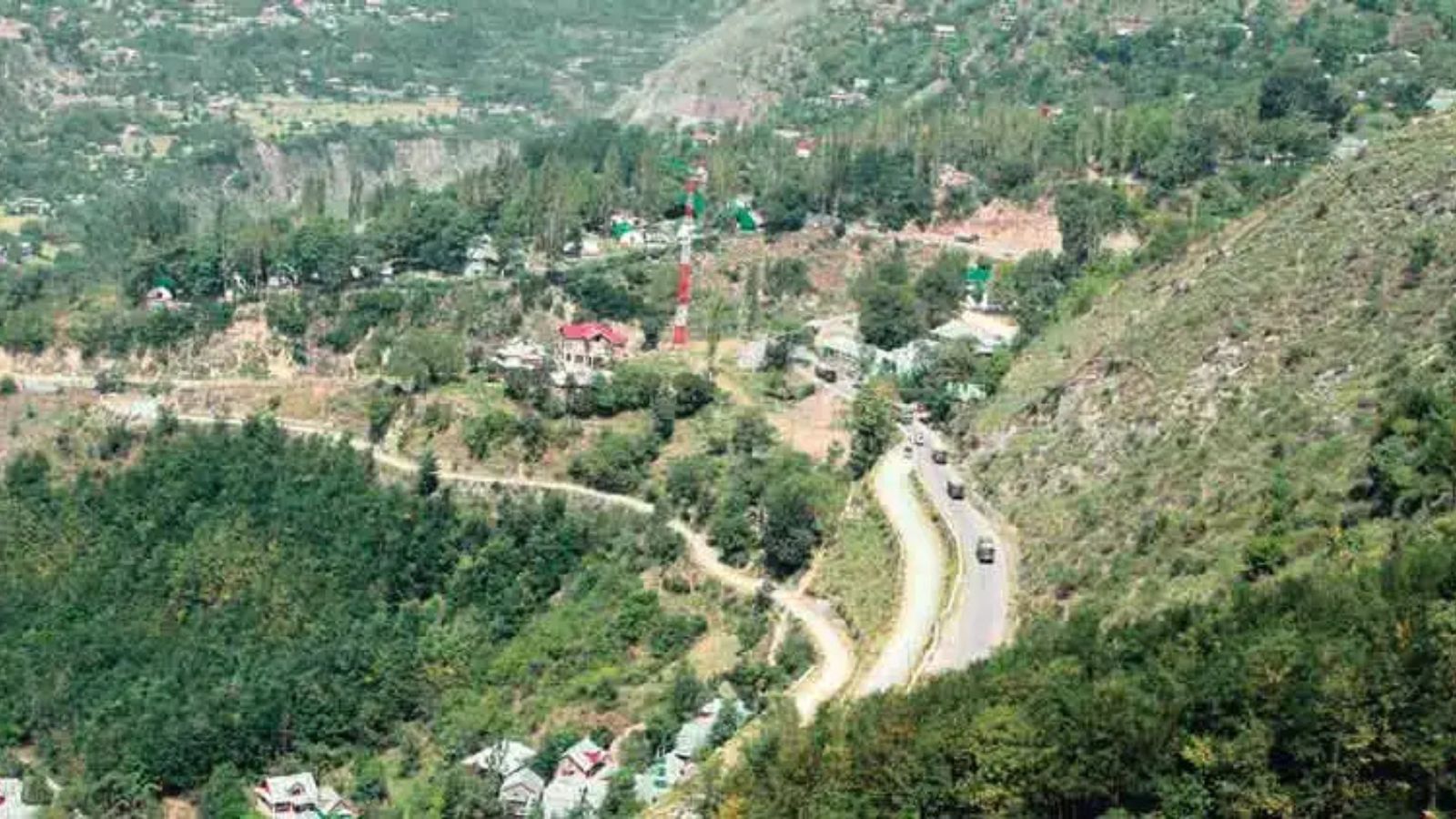  Baramulla's rural run draws 1,000 participants