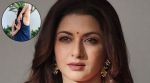 Bhagyashree demonstrates healthy ageing fitness exercises