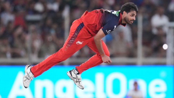 Royal Challengers Bengaluru's Bhuvneshwar Kumar bowls a delivery during the Indian Premier League final cricket match between Gujarat Titans and Royal Challengers Bengaluru in Ahmedabad, India, Sunday, May 31, 2026. (AP Photo)