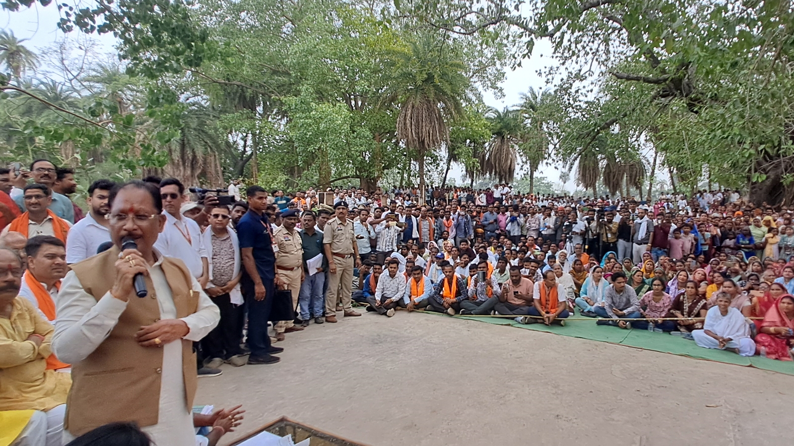  As Chhattisgarh CM travels to villages, residents queue up with requests