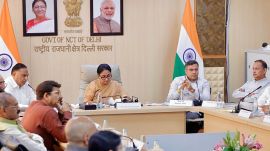 rekha gupta leads meeting