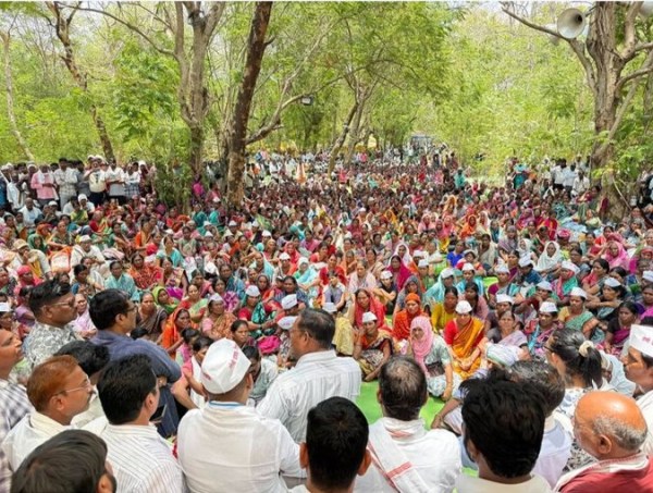 The key demands of the farmers include that no fertile agricultural land of any village in Gadchiroli taluka should be acquired for the proposed airport project.