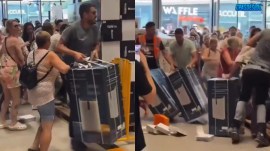 France heatwave people fight for ac