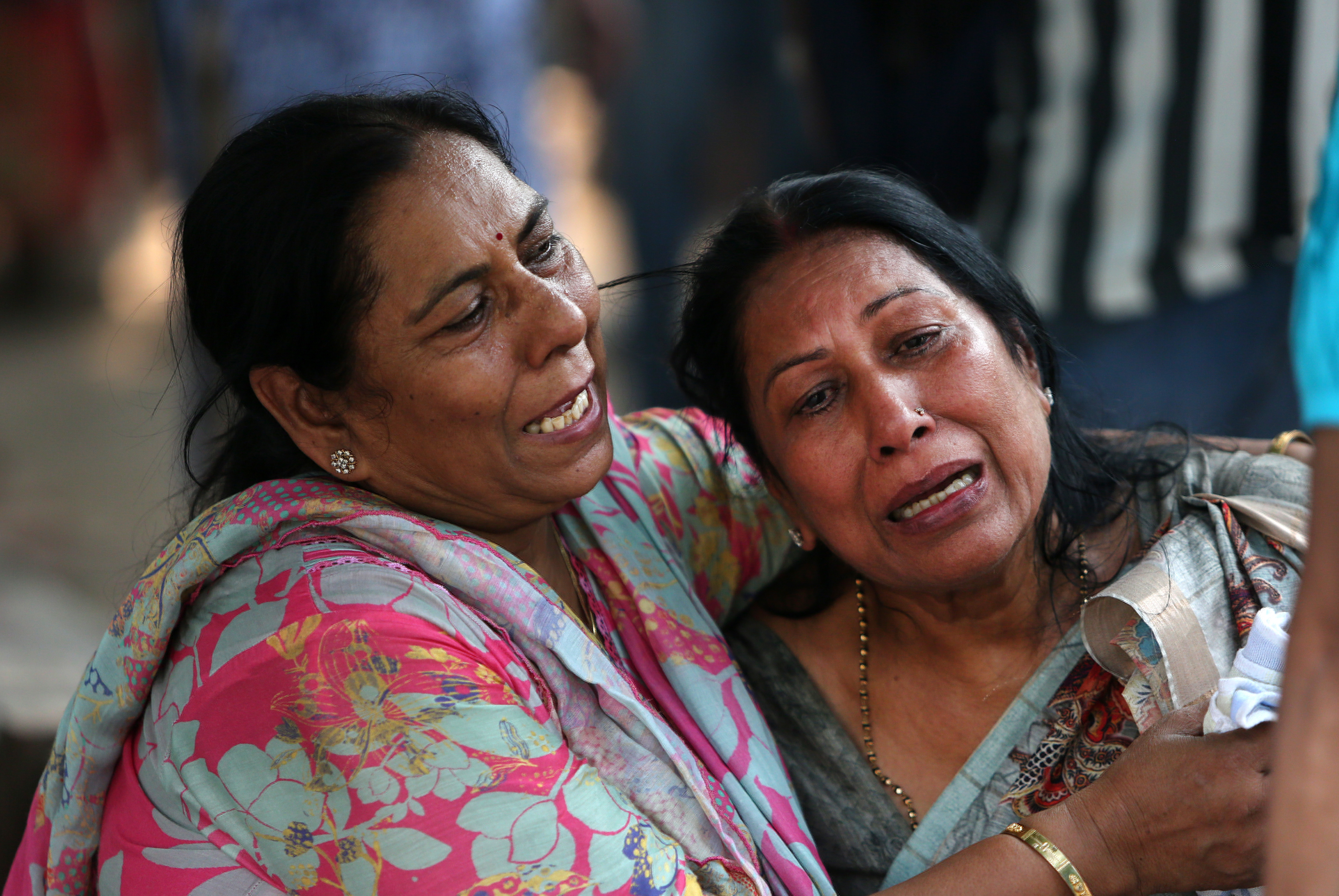 Hauz Rani fire tragedy, delhi hotel fire, gurgaon,