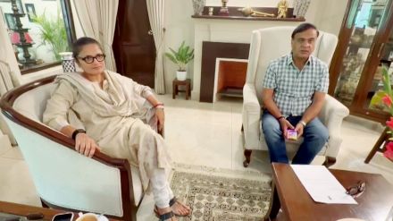 Himanta Sushmita meeting himanta
