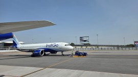 lucknow to delhi indigo flight