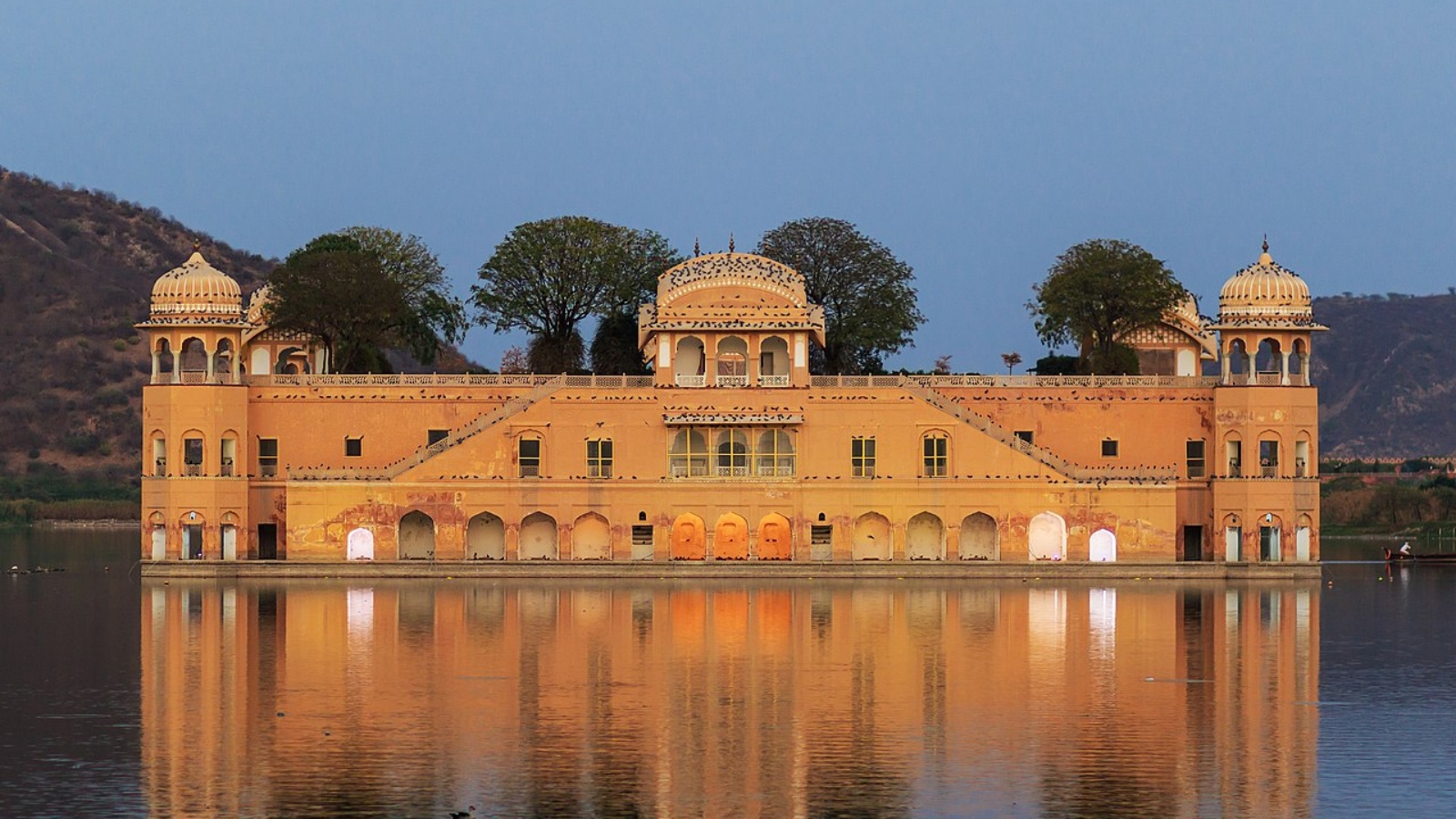 Lakes to legends: India’s 5 most beautiful water palaces