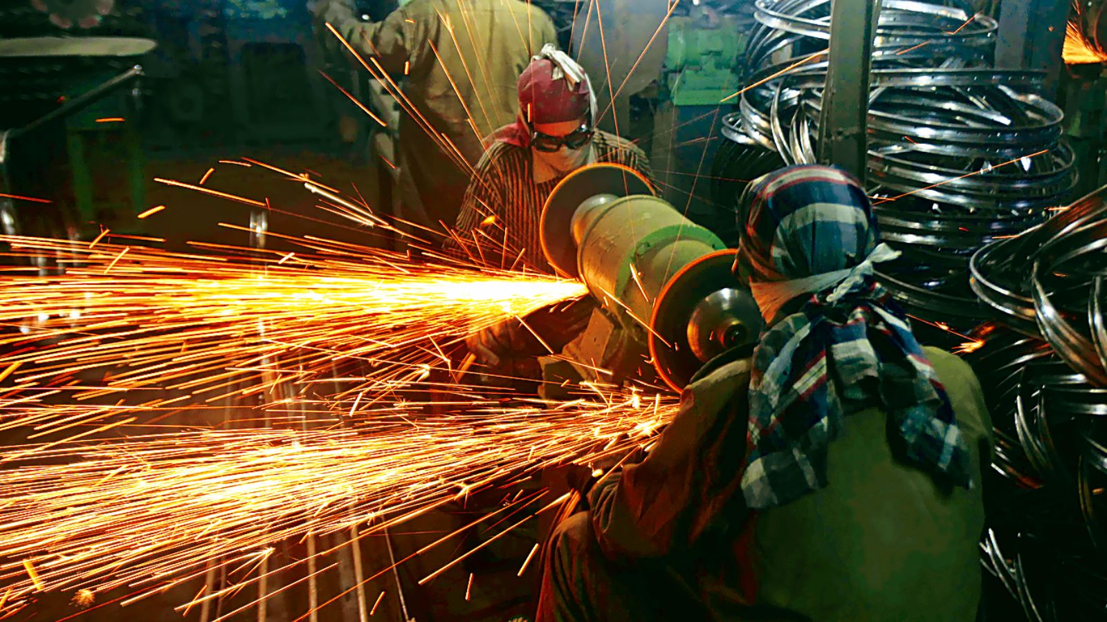 Government gets more than 2.62 lakh applications under ECLGS 5.0, 75% from MSMEs