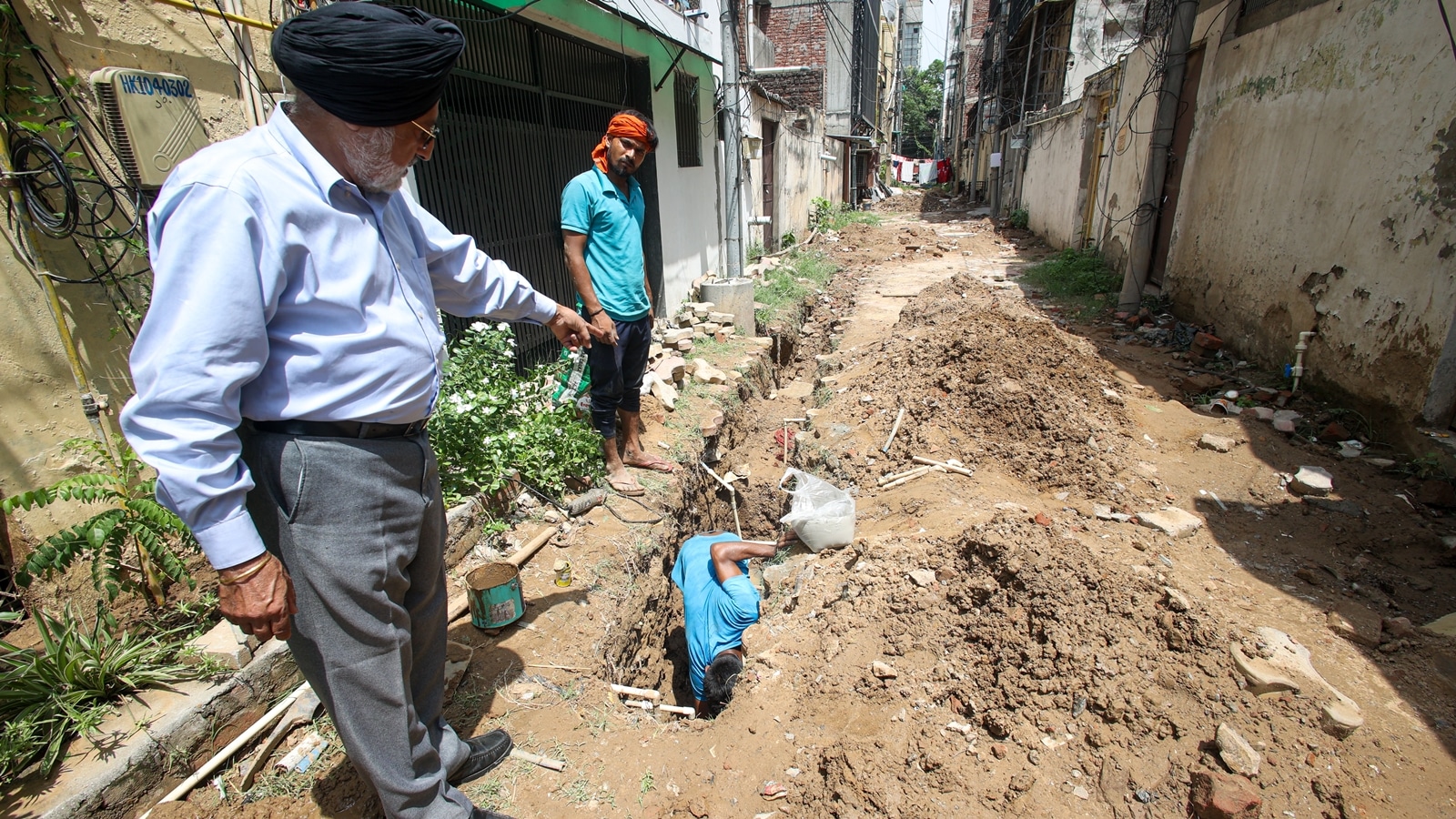 ‘Black like sewage’: Why South Delhi’s affluent neighbourhoods are struggling for clean water