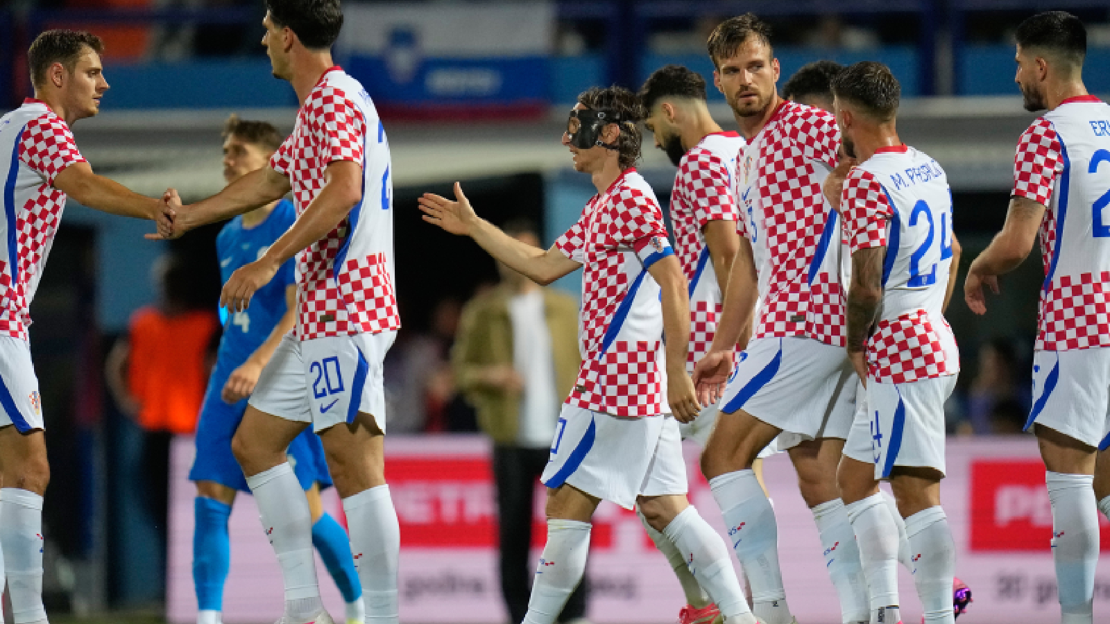 Modric, missiles and the midfield that won’t grow old