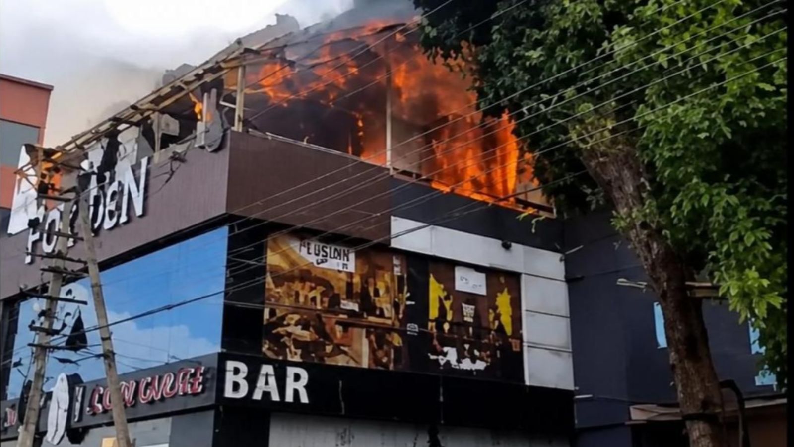 Mysuru pub fire: 2 killed and 11 injured in blaze at Fox Den