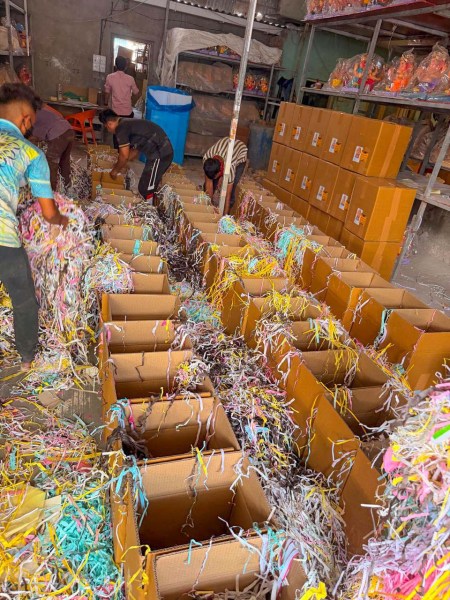 At Deepak Kala Kendra in Pen, artisans are currently busy packing Ganpati idols for overseas shipments ahead of the monsoon season. The idols are carefully wrapped, cushioned, and packed in sturdy boxes to prevent damage during long-distance transportation. Export orders from countries such as the United States, Canada, the United Kingdom, Australia, Singapore, and Thailand are a major part of Pen's idol-making industry. Exxpress photo by Narendra vaskar