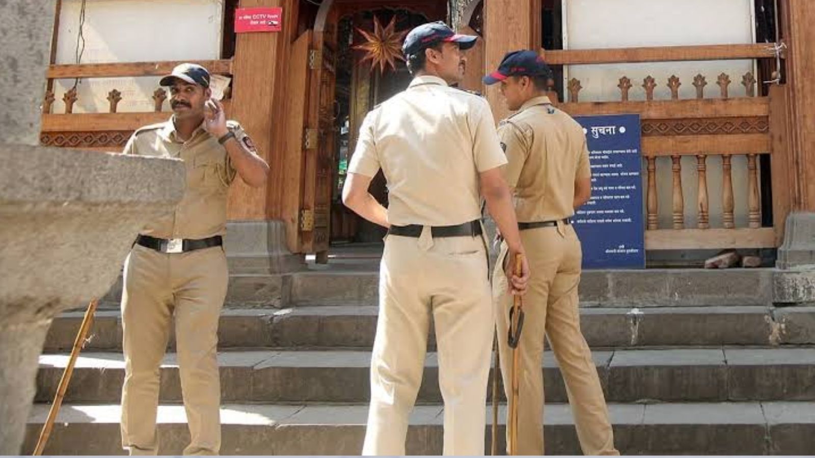 Woman sets herself on fire outside UP police station after alleged rapist evades arrest