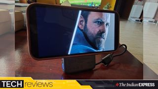 The Stuffcool Nido supports 25W wireless charging and wired USB-C charging, making it a convenient power bank for travel. (Image: The Indian Express/ Nandagopal Rajan)