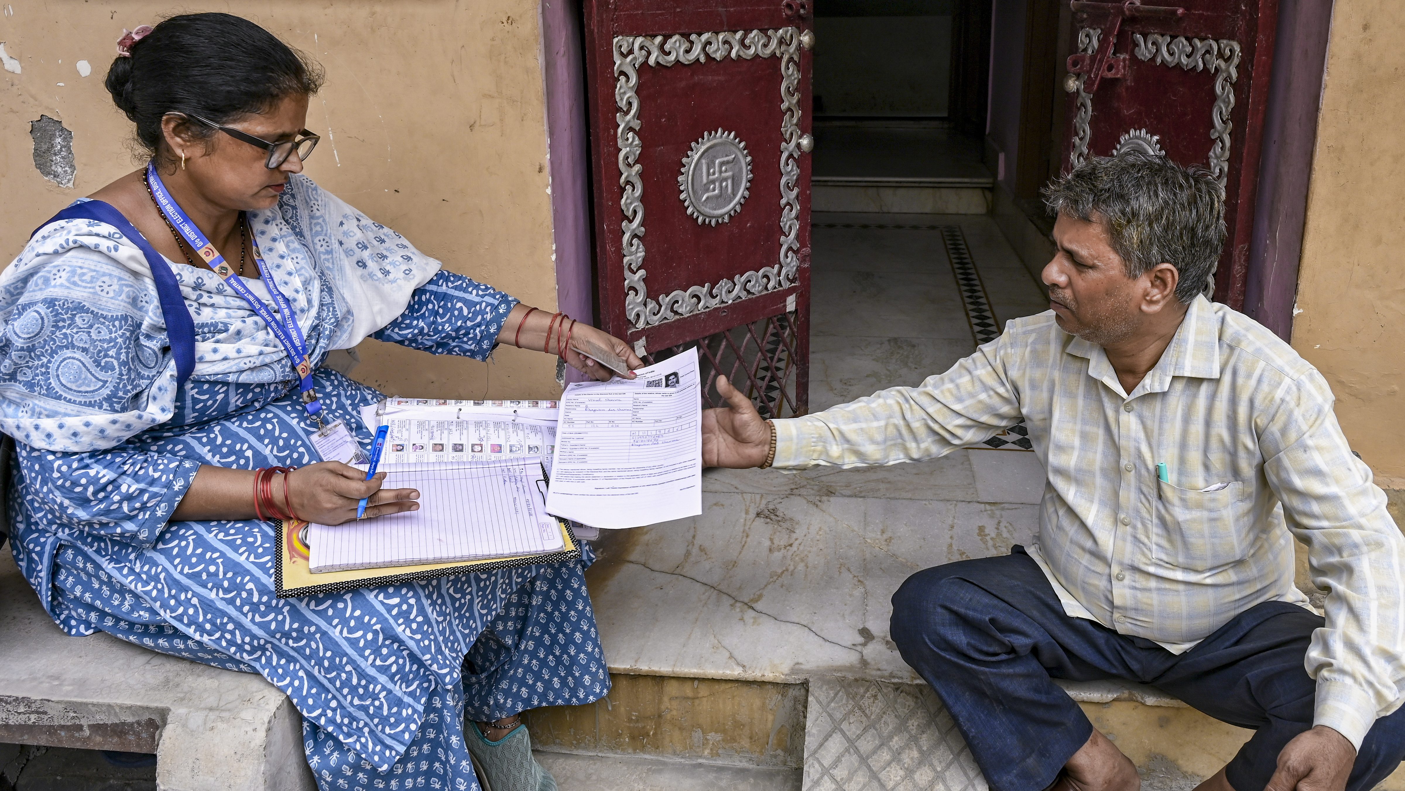 Karnataka SIR forms filled at mosques, community halls: BJP, JD(S) complain