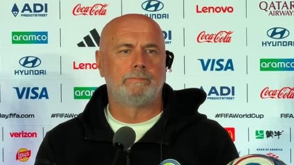 Bosnia and Herzegovina coach Sergez Barbarez. (Screengrab via YouTube)