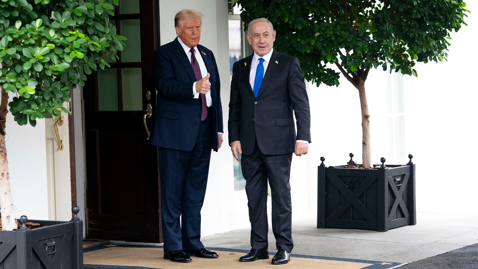 Trump assures Netanyahu any Iran deal will tackle nuclear threat, Hezbollah: Report