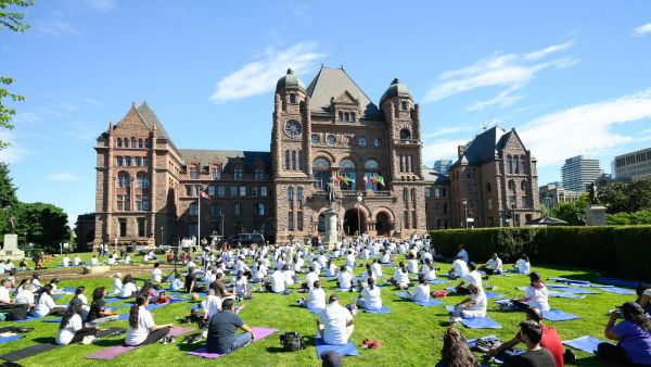  X/@IndiainToronto)
