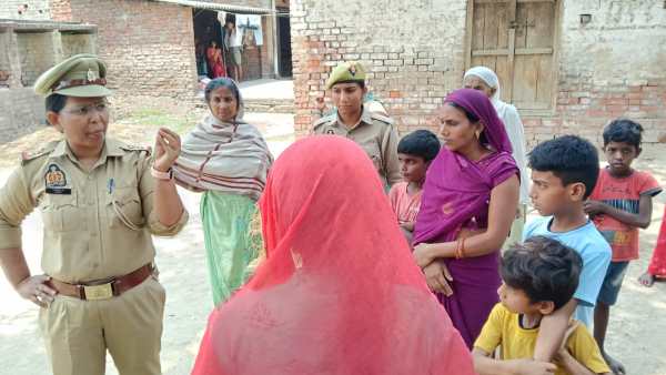 UP women meet police