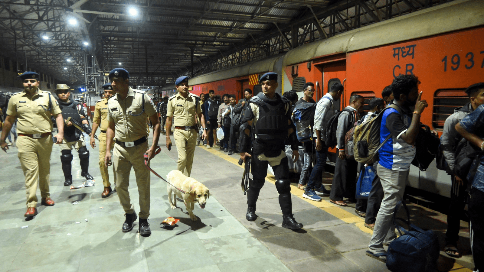 Four passengers, including children, were killed after jumping from a train in Morena due to a false fire rumor and being struck by an oncoming train on Sunday. (Representative Image)