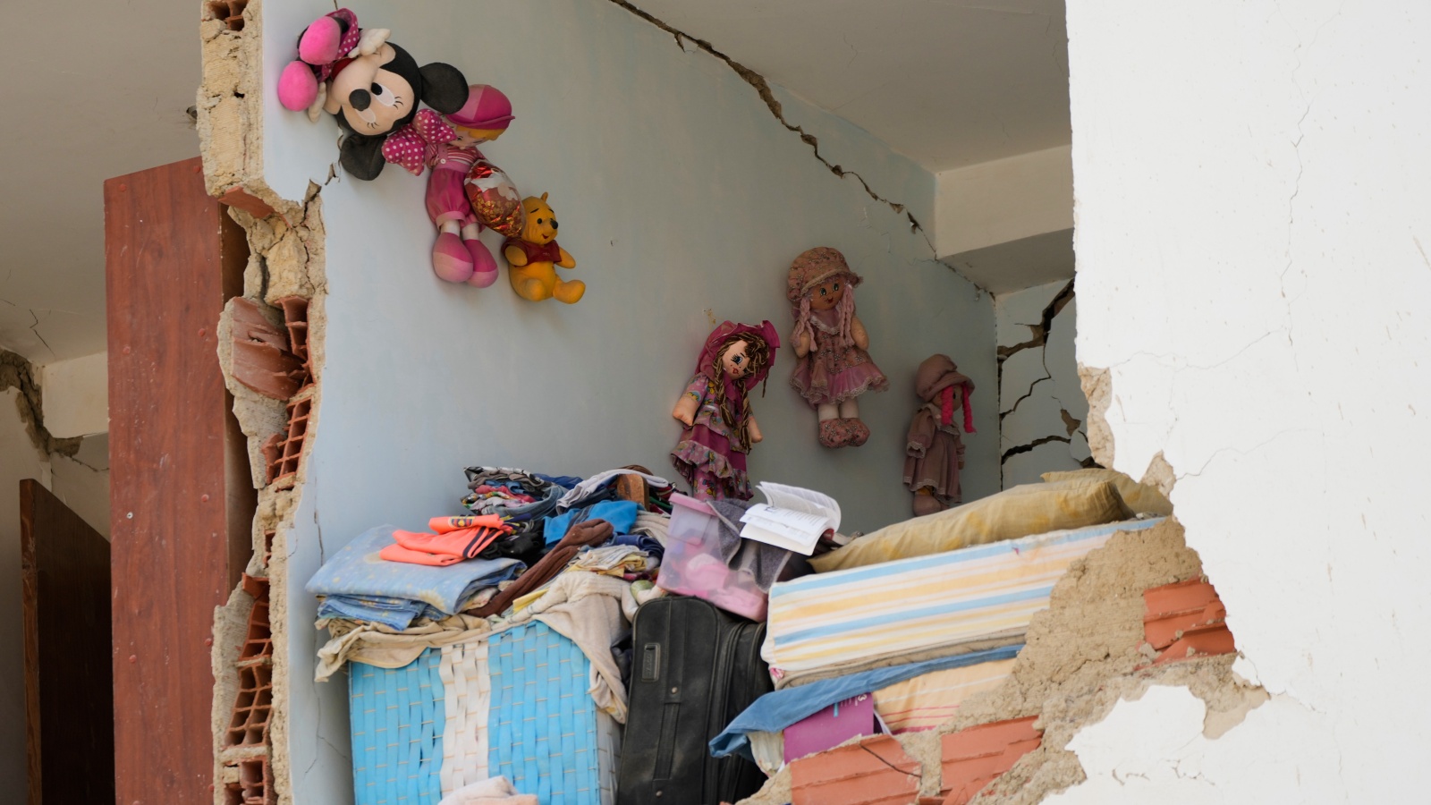 The Brutal Truth Behind the Venezuela Earthquake Disaster