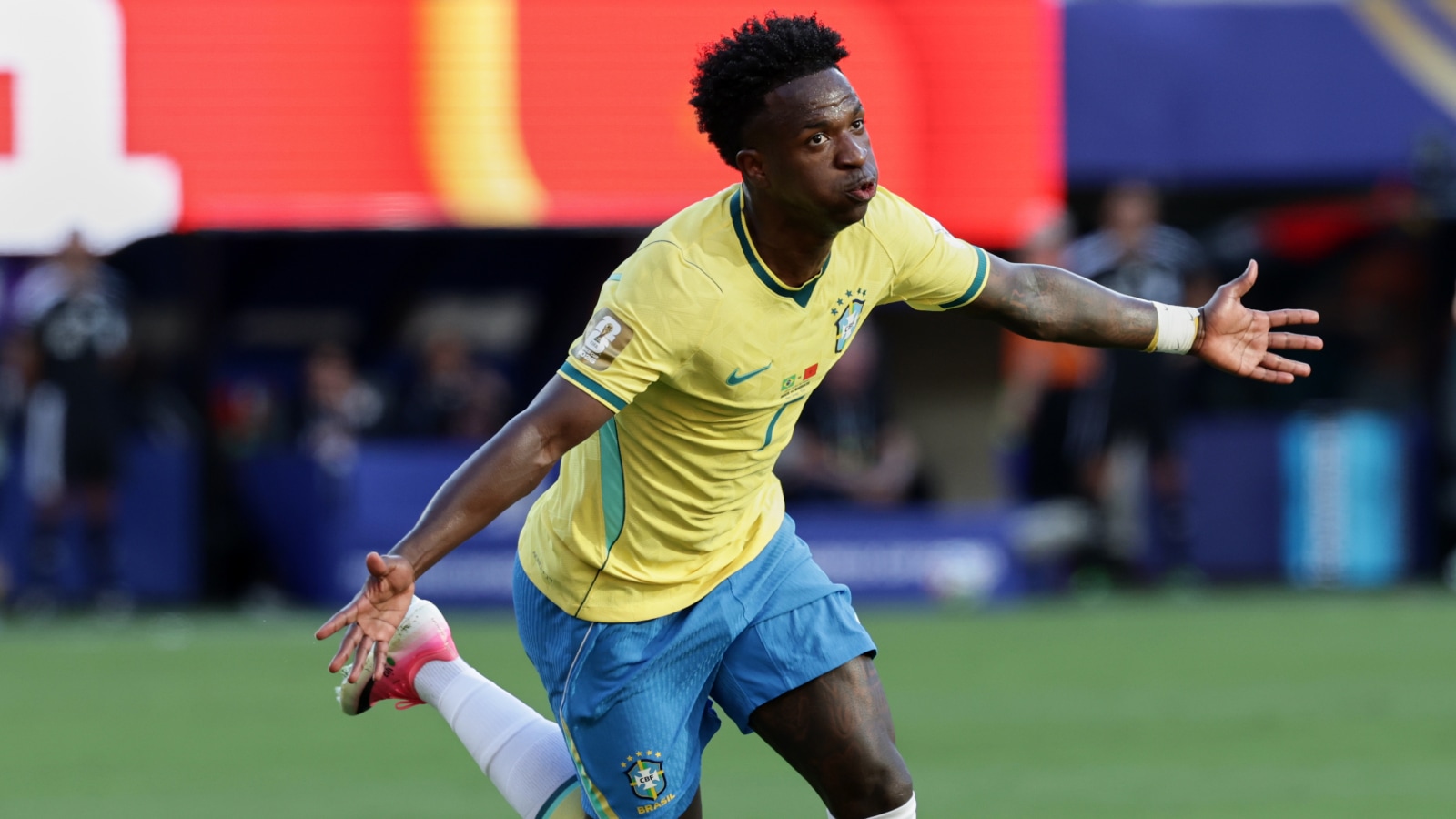 Vinicius Jr’s gushing about LeBron James, his bond with Neymar & respect for Yamal