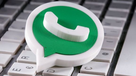 Mumbai INOX executive duped, Mumbai INOX executive duped on WhatsApp, WhatsApp, WhatsApp duping case, WhatsApp cheating case, Indian express news, current affairs