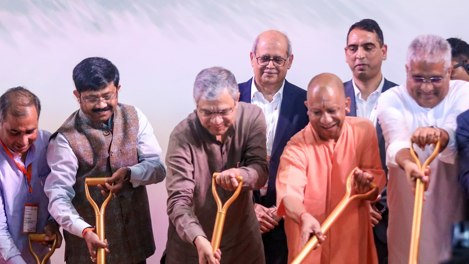 Uttar Pradesh CM Directs Notices to Noida Land Allottees Failing to Invest