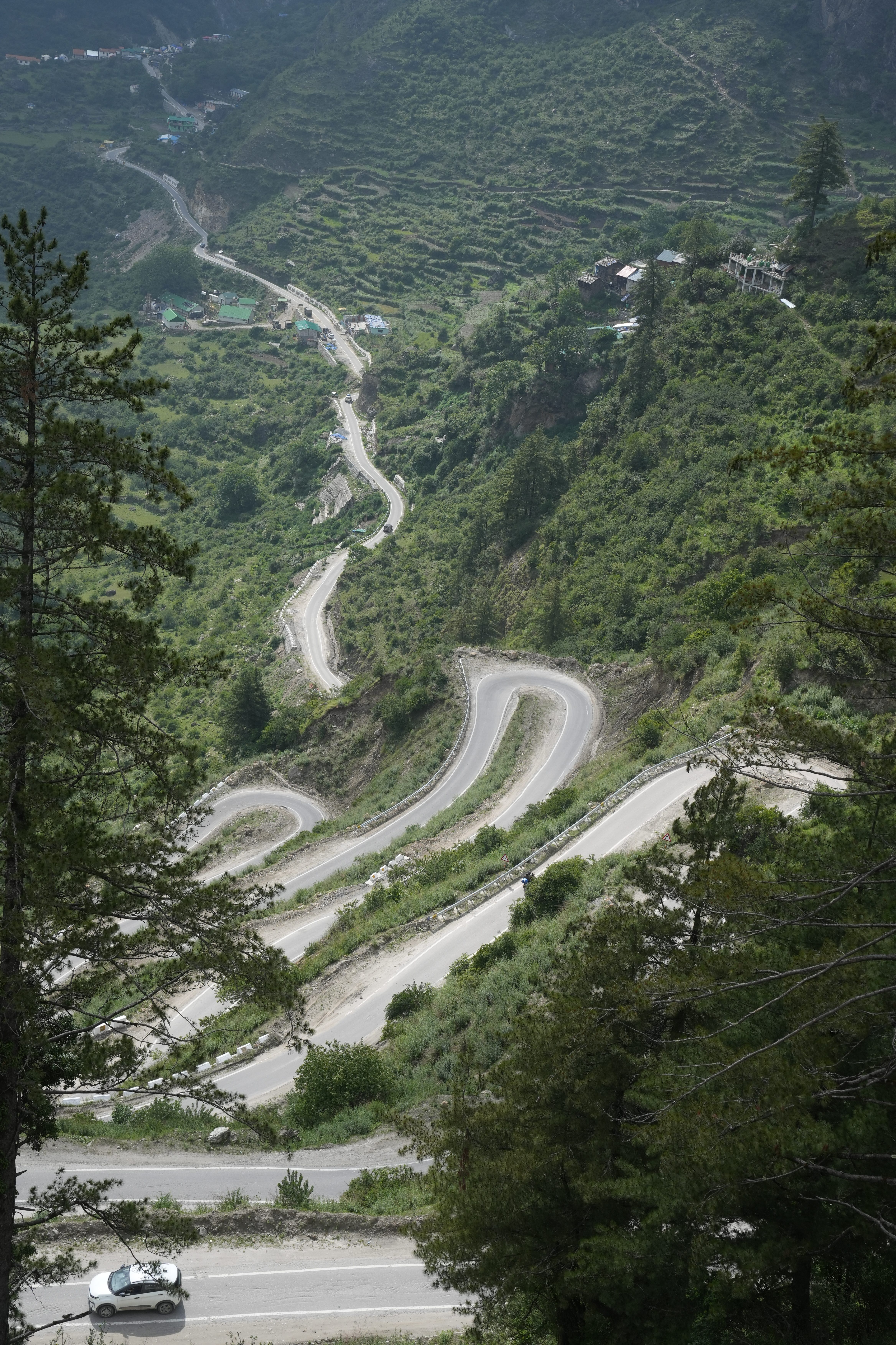 dharchula-gunji (gunji lies uphill).