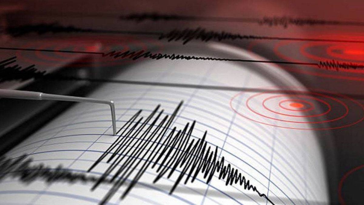 Earthquake jolts Jammu & Kashmir, tremors felt in Delhi-NCR, Pakistan