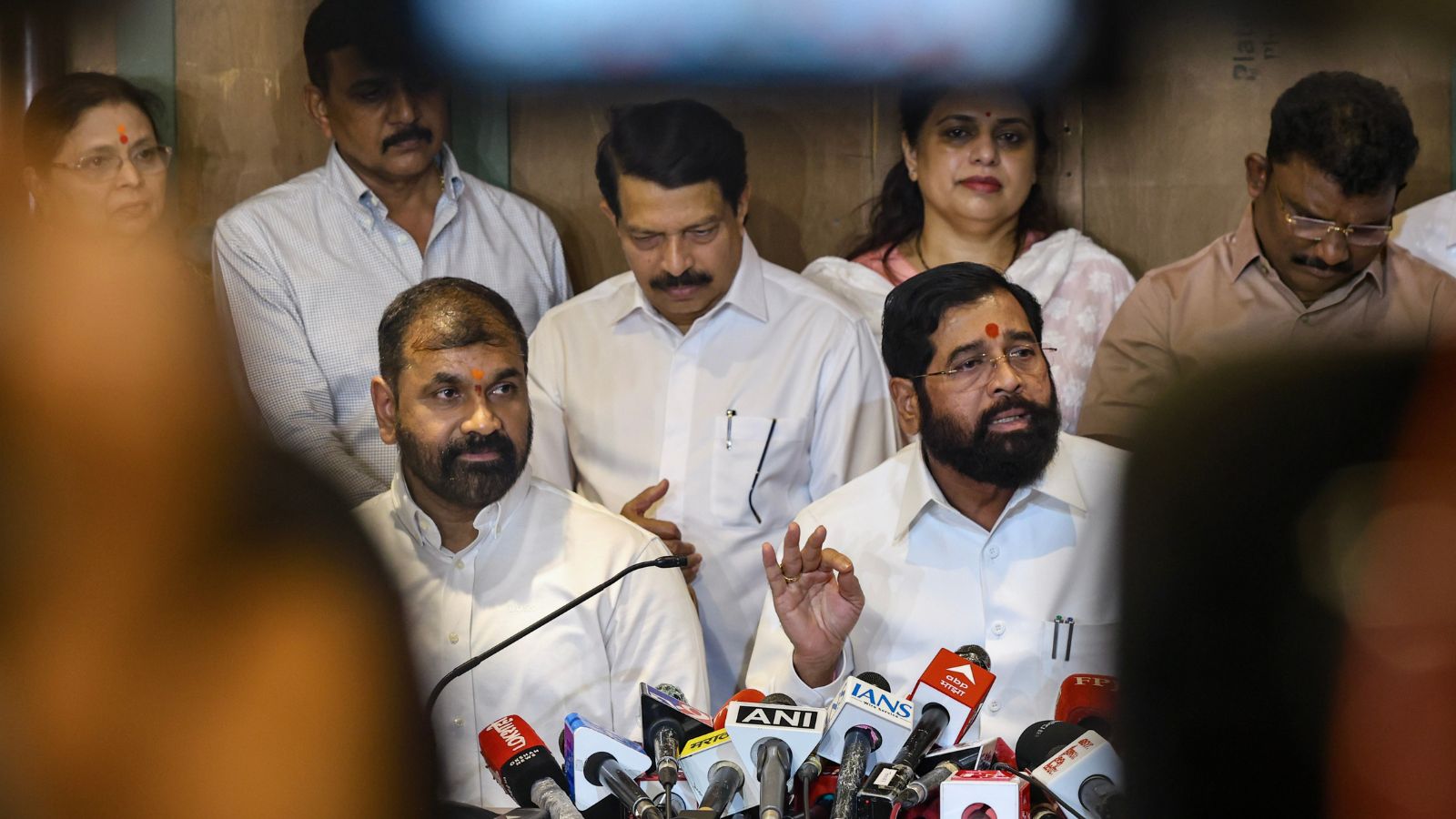 Can key Thackeray aide Sachin Ahir be disqualified for Sena switch | Mumbai News