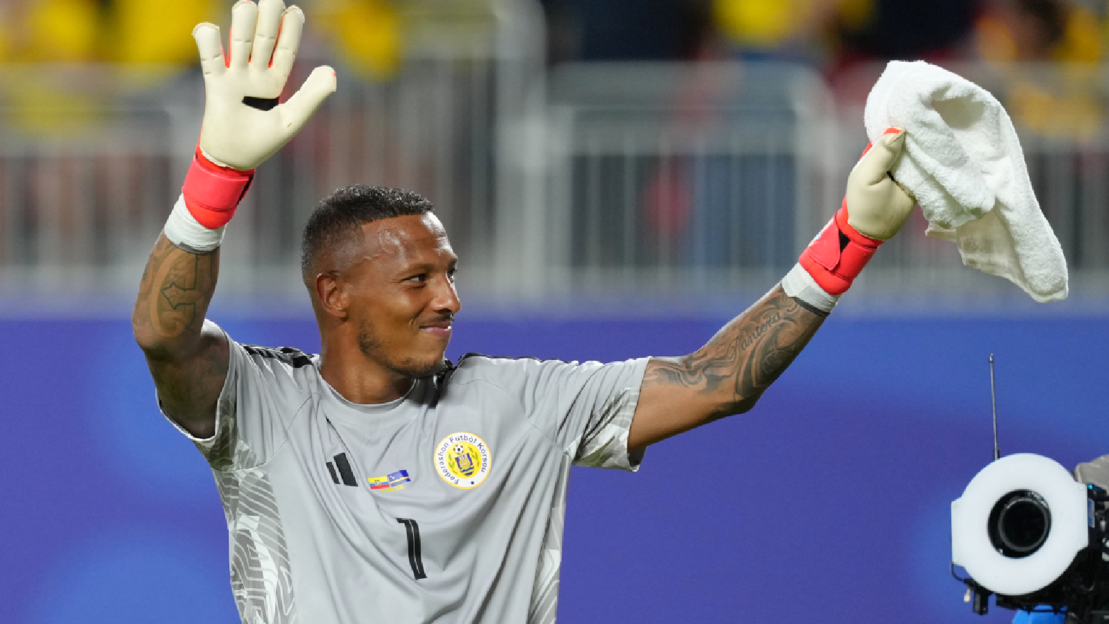Curacao goalkeeper Eloy Room set the World Cup for most saves by a goalkeeper in regulation time against Ecuador in Kansas. (AP Photo)