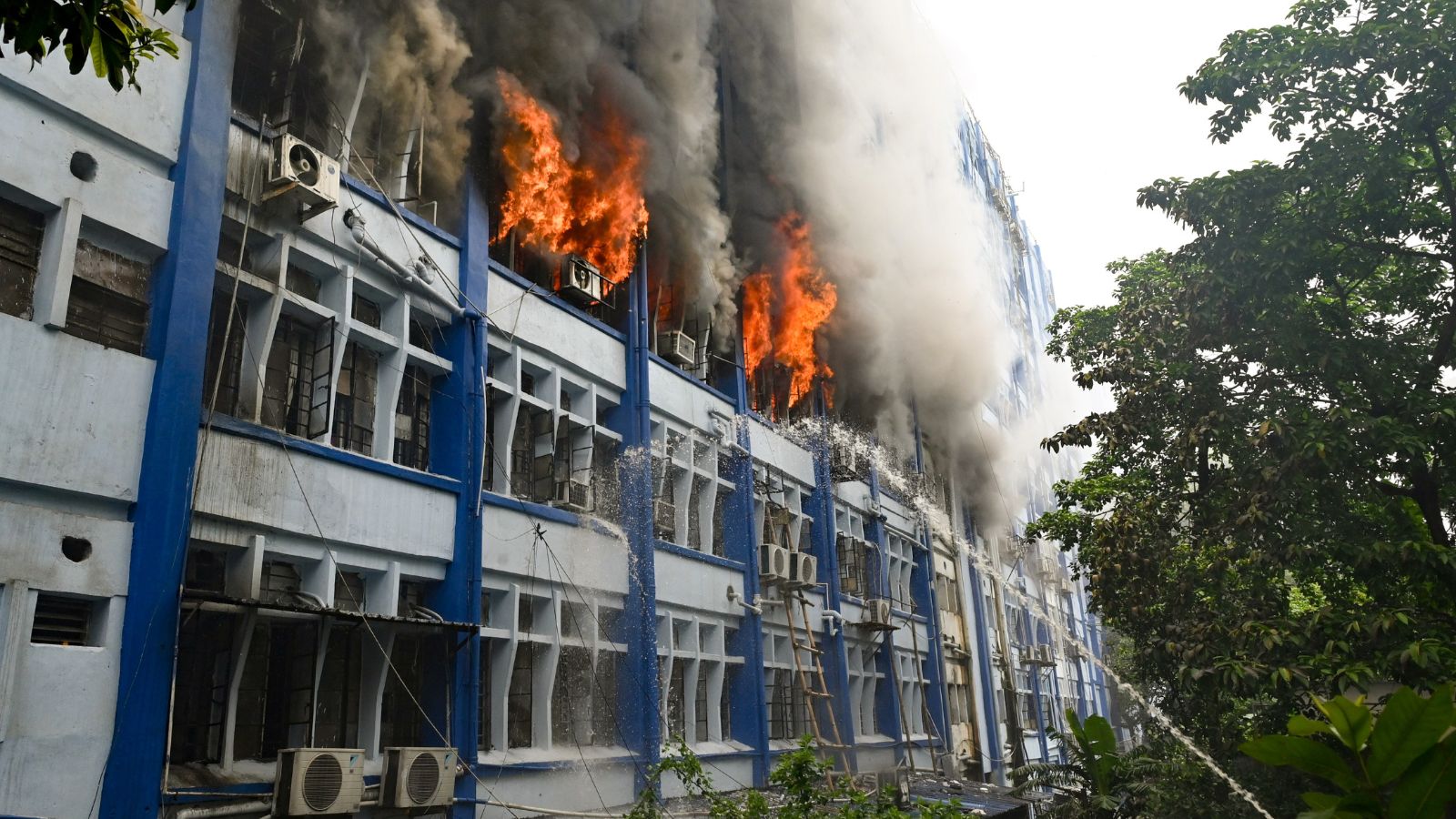 SIT formed after 4,000 EVMs gutted in Alipore government building fire