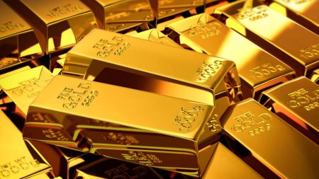 MFs place curbs on large gold ETF inflows amid forex pressure