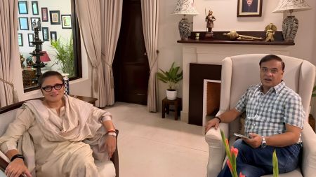 Sushmita Dev, Himanta Biswa Sarma