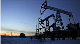 Sources told Reuters that NIOC was offering crude at $3-$4 a barrel below comparable regional grades on a landed basis. (File Photo)