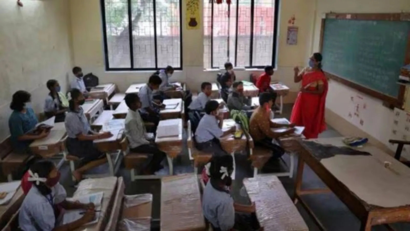 Schools flouting Marathi mandate to lose recognition: Minister Bhuse