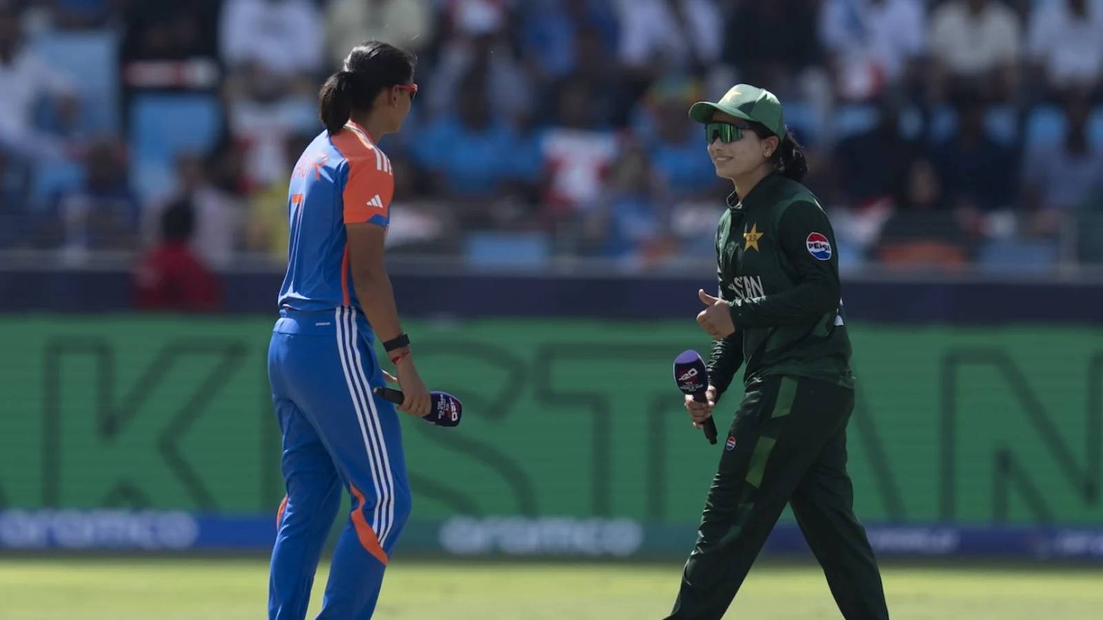 IND W take on PAK W in Birmingham. (AP)