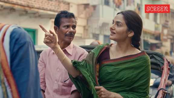 Indrans reveals why he was initially anxious over co-star Madhoo Shah finding out he was the lead in Chinna Chinna Aasai.