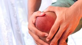 How does cold temperature affect muscles and joints?