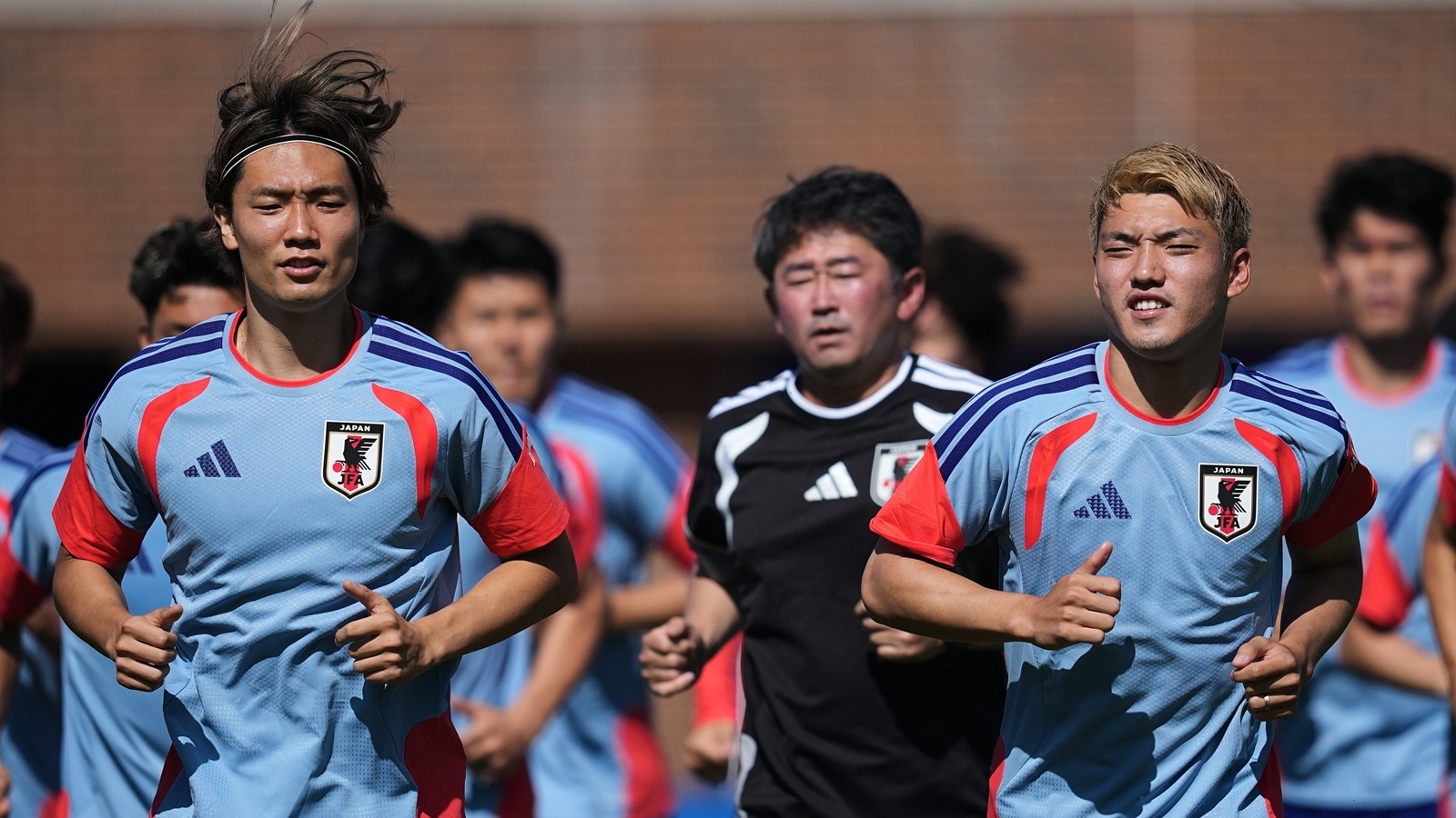 At Jpn vs Ned, 3 Ajax players, 2 Japanese, 1 Dutchman & cassette maker nostalgia | Football News