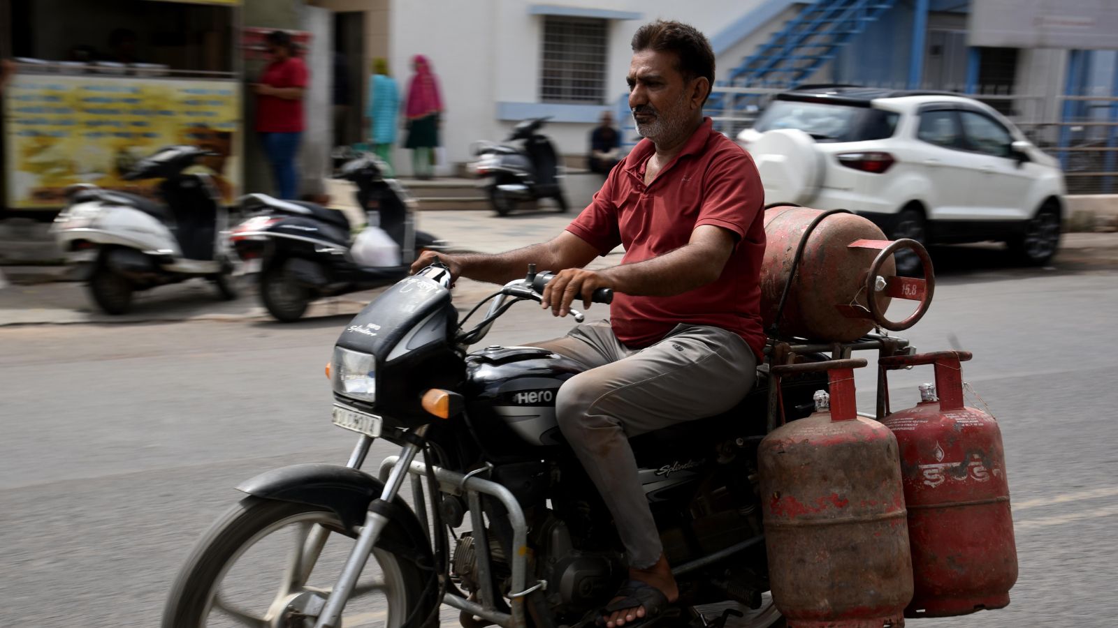 Commercial cooking gas curbs removed as West Asia crisis eases