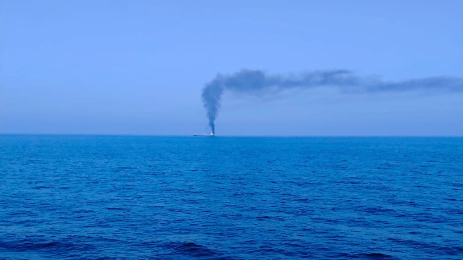 Indian Seafarers Attack Oman Mv Jalveer Safe