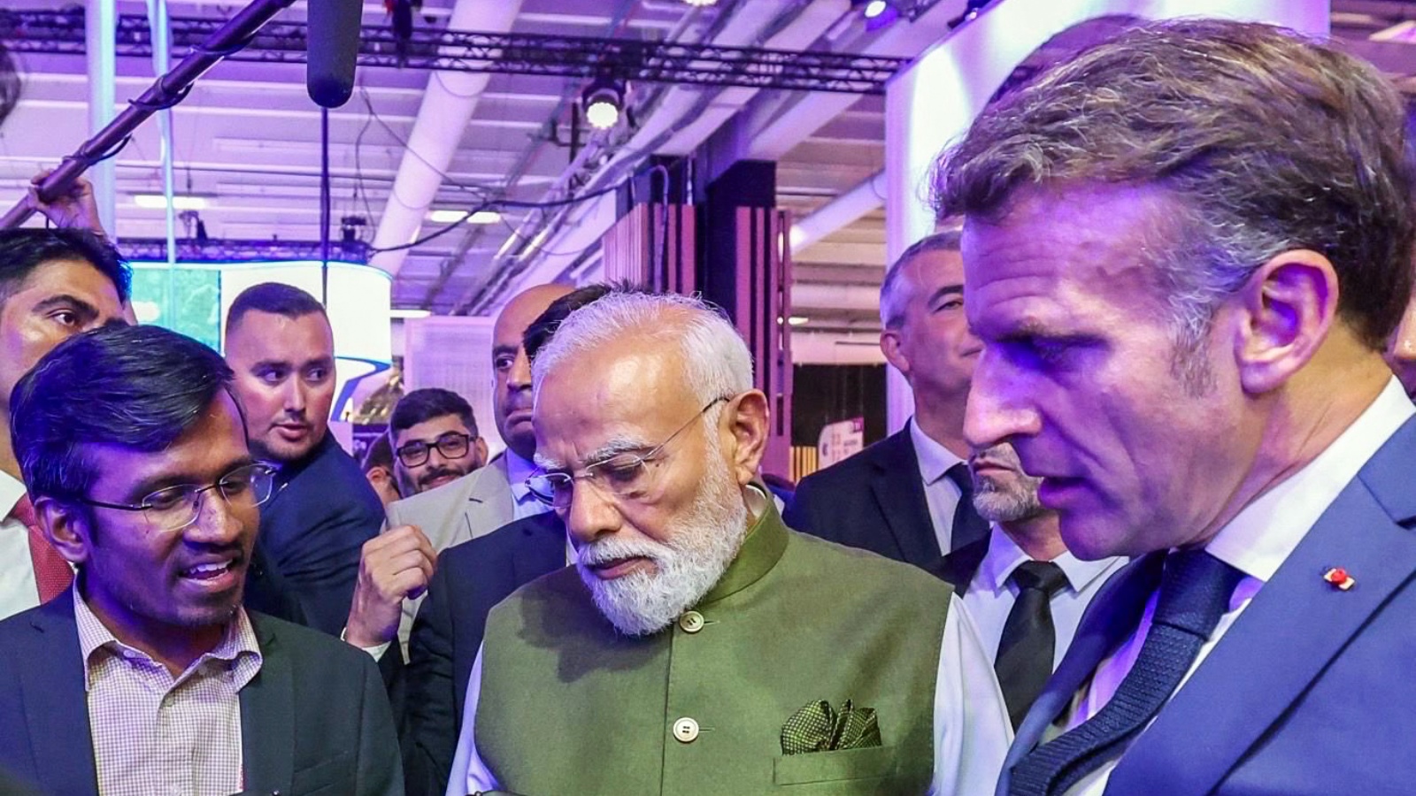 Narendra Modi, Narendra Modi in Paris, Modi in Paris, india France, india France ties, G7 Summit in Evian, India and Europe, Indian express news, current affairs