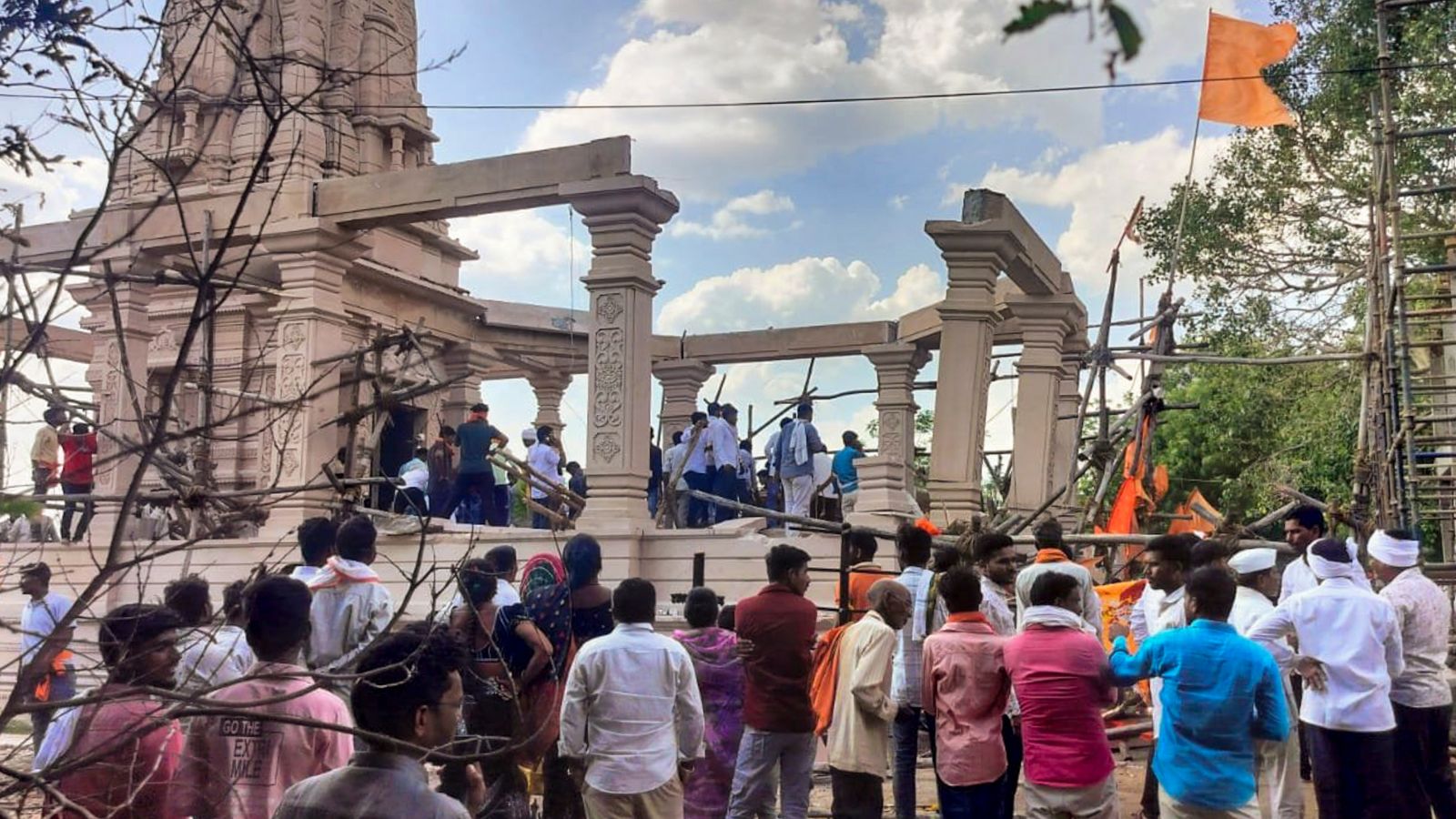 Five killed, 18 injured as under-construction temple roof collapses in Parbhani