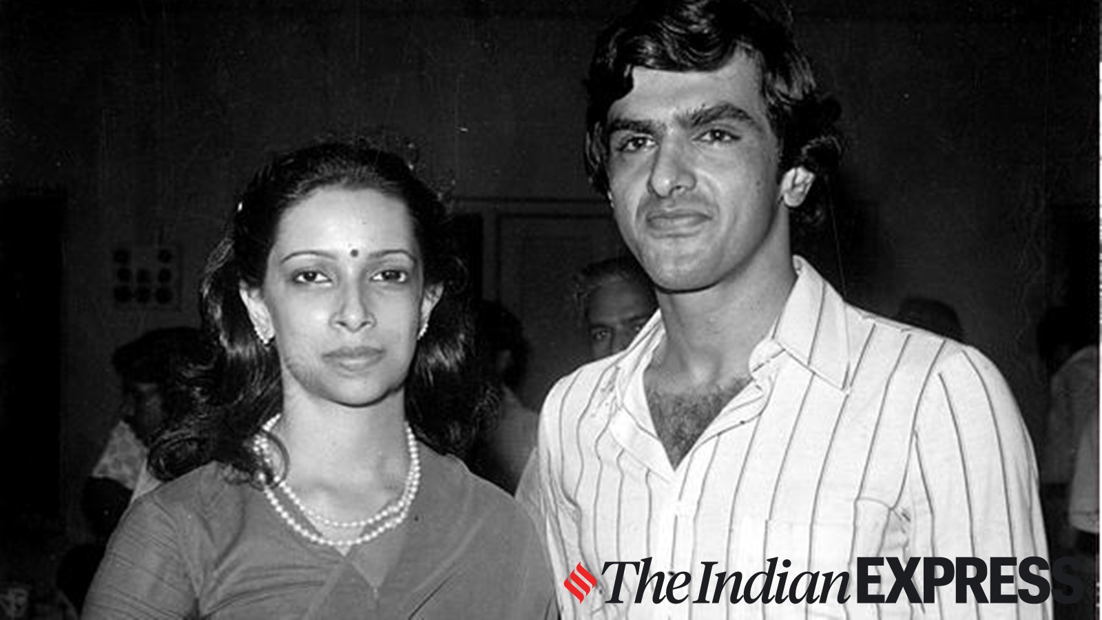 Prakash Padukone and Ujjala Padukone 