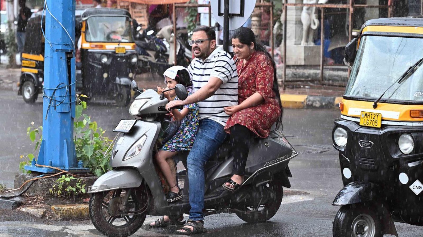 Pre-monsoon showers lash Pune; NDA gets drenched with 78.5 mm rain | Pune News