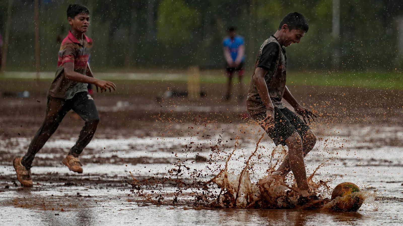 IMD issues warning for ‘very heavy rain’ in central Maharashtra on June 26
